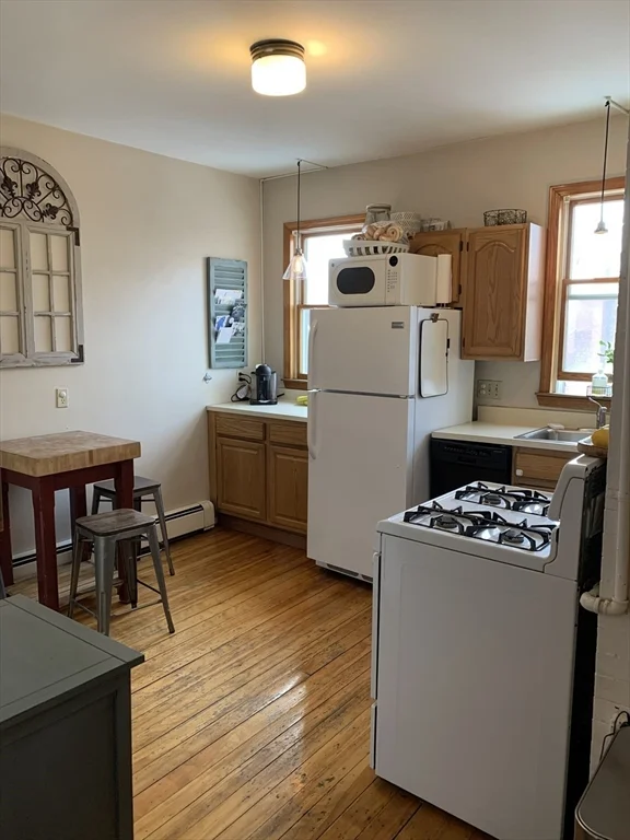 2 bed, 1 bath apartment for rent at 26 Cordis St Unit 3, Charlestown — photo 19 of 23