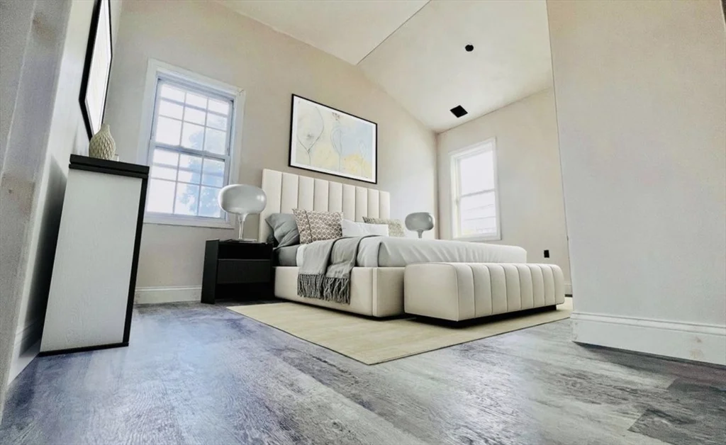 4 bed, 2 bath apartment for rent at 26 Crescent St Unit 26, Quincy — photo 3 of 9