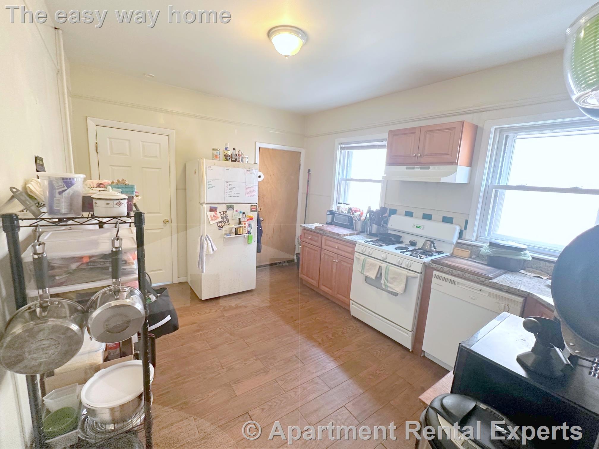 2 bed, 2 bath apartment for rent at 26 Cutter Ave Unit 1, Davis Square — photo 2 of 9