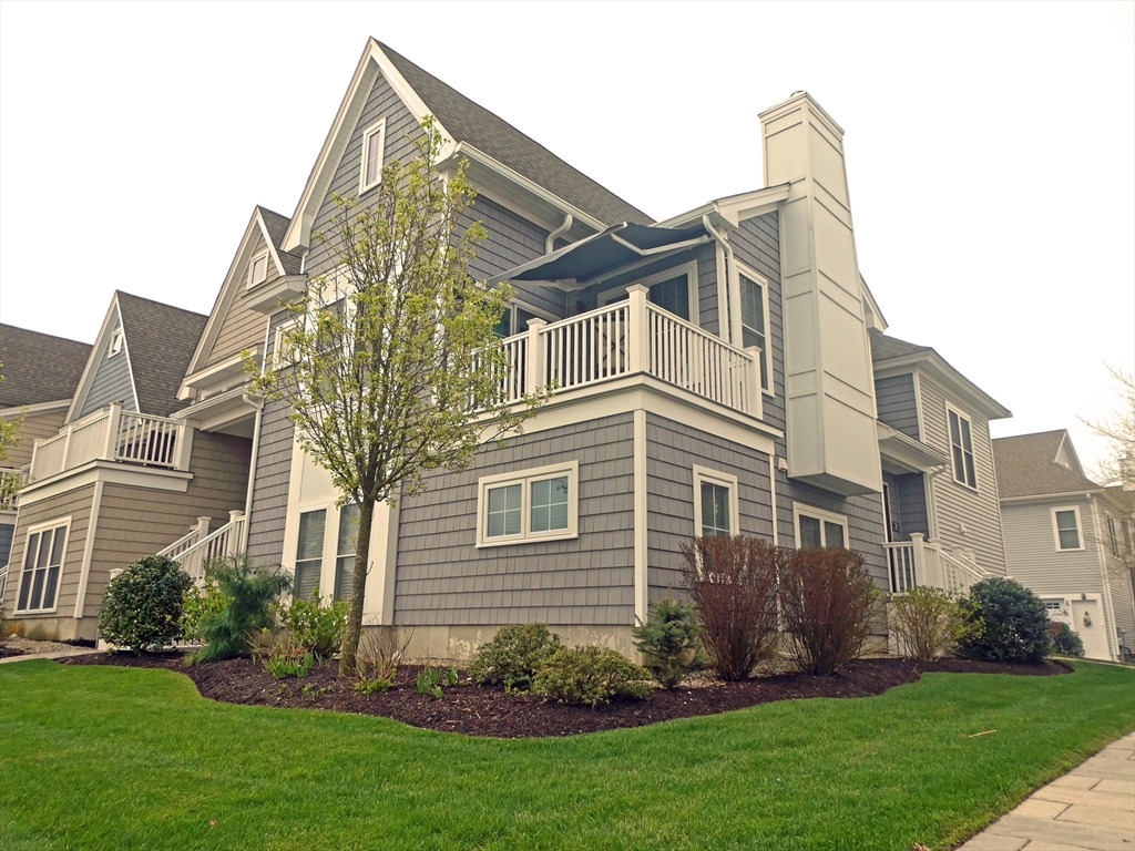 3 bed, 2 bath apartment for rent at 26 Daisy Ln Unit Condo, Plymouth — photo 1 of 35
