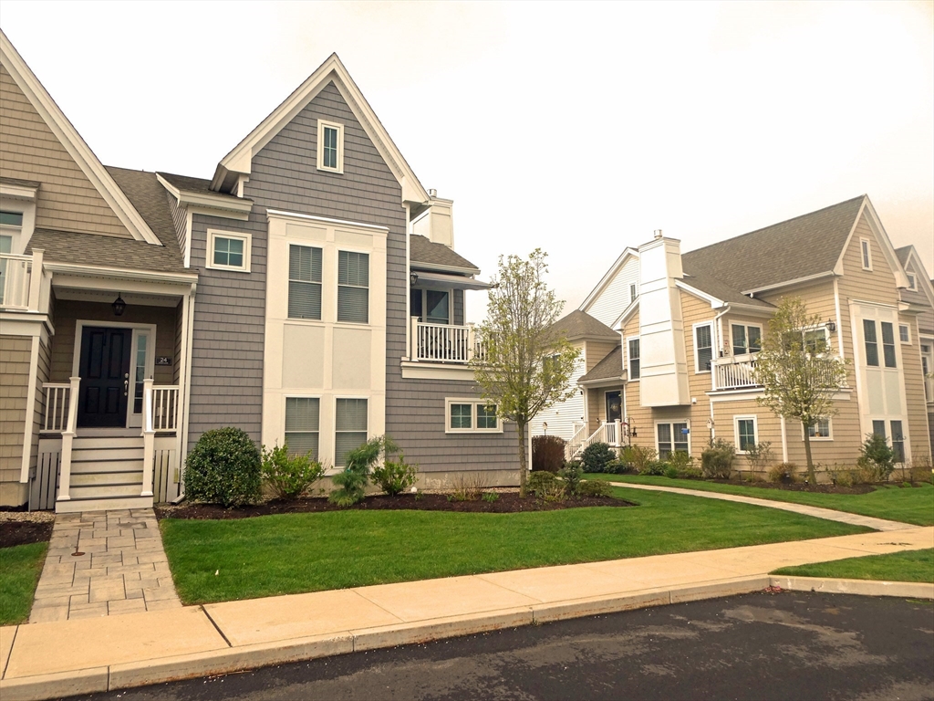 3 bed, 2 bath apartment for rent at 26 Daisy Ln Unit Condo, Plymouth — photo 3 of 35