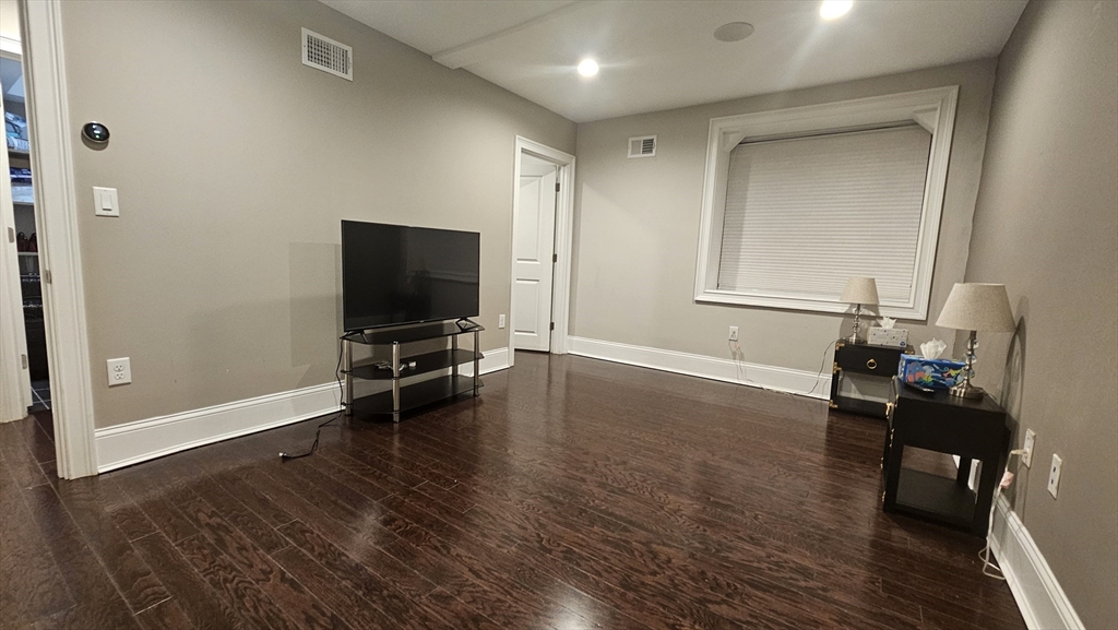 2 bed, 2 bath apartment for rent at 26 Dana St Unit 1, Winter Hill — photo 17 of 21
