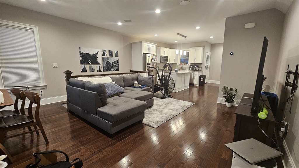 2 bed, 2 bath apartment for rent at 26 Dana St Unit 1, Winter Hill — photo 5 of 21
