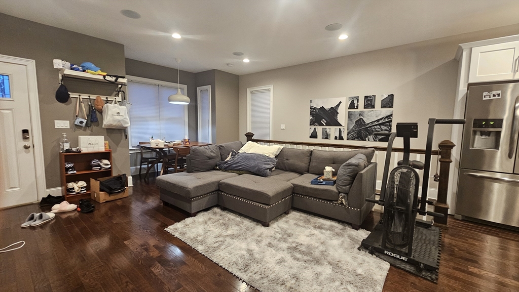 2 bed, 2 bath apartment for rent at 26 Dana St Unit 1, Winter Hill — photo 6 of 21
