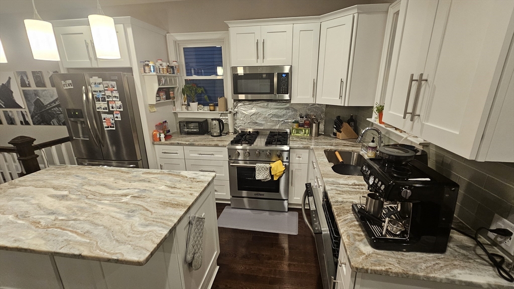 2 bed, 2 bath apartment for rent at 26 Dana St Unit 1, Winter Hill — photo 11 of 21