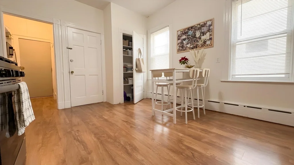 4 bed, 1 bath apartment for rent at 26 Darling Unit 2, Mission Hill — photo 14 of 15