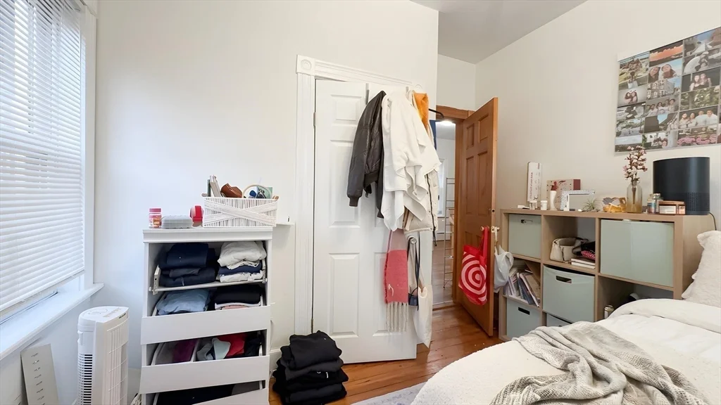 4 bed, 1 bath apartment for rent at 26 Darling Unit 2, Mission Hill — photo 7 of 15