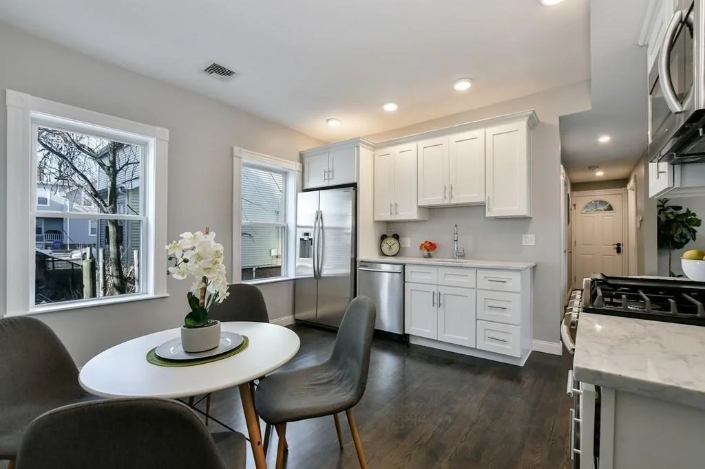 3 bed, 1 bath apartment for rent at 26 Elder St Unit 1, Dorchester — photo 2 of 16