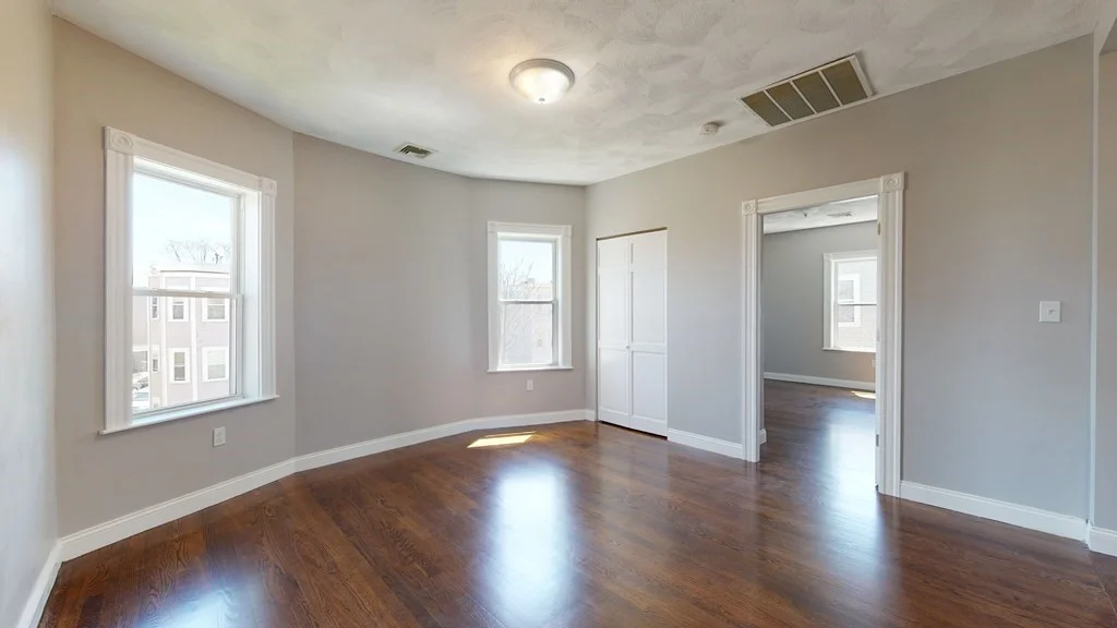 3 bed, 1 bath apartment for rent at 26 Elder Unit 3, Dorchester — photo 4 of 13