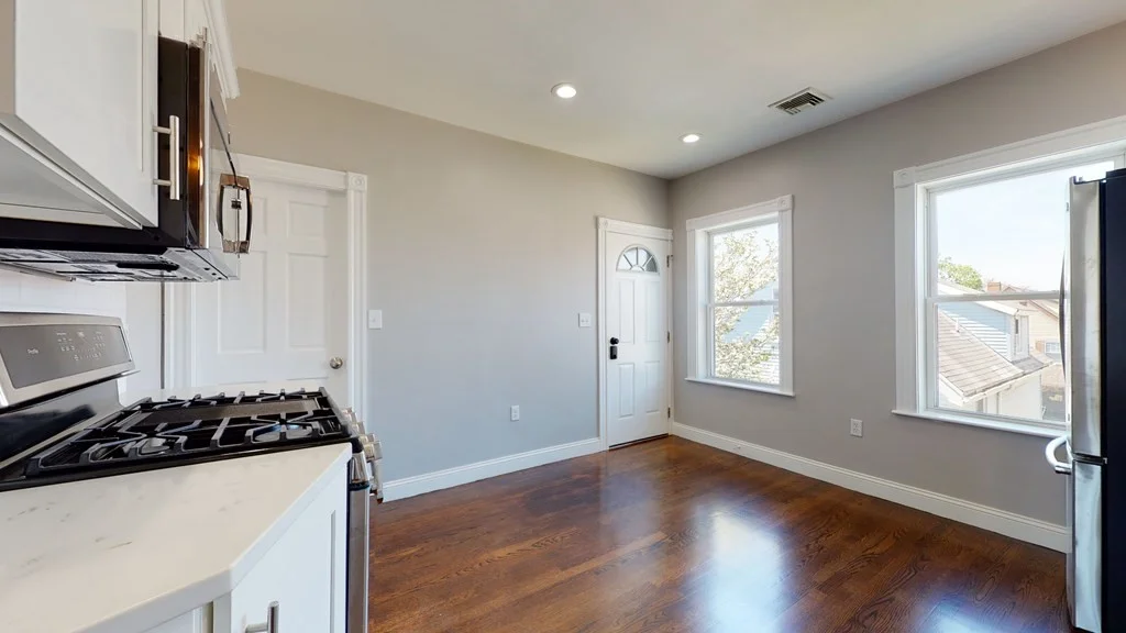 3 bed, 1 bath apartment for rent at 26 Elder Unit 3, Dorchester — photo 3 of 13