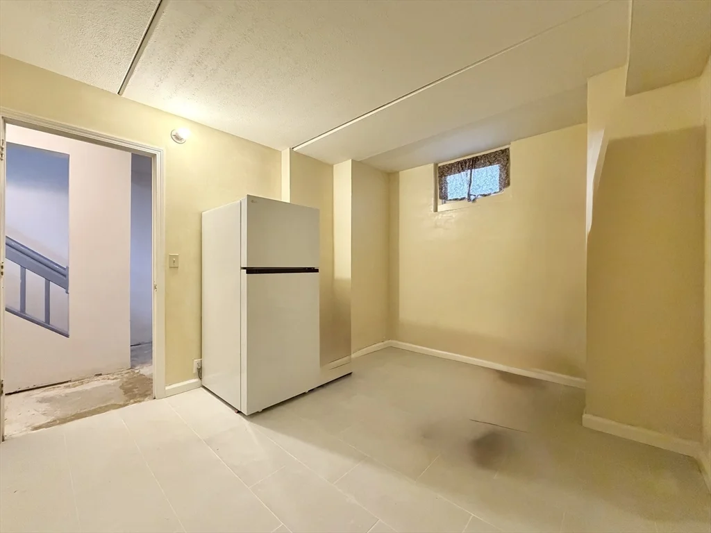 3 bed, 2 bath apartment for rent at 26 Ellingwood St Unit 26, Mission Hill — photo 25 of 28