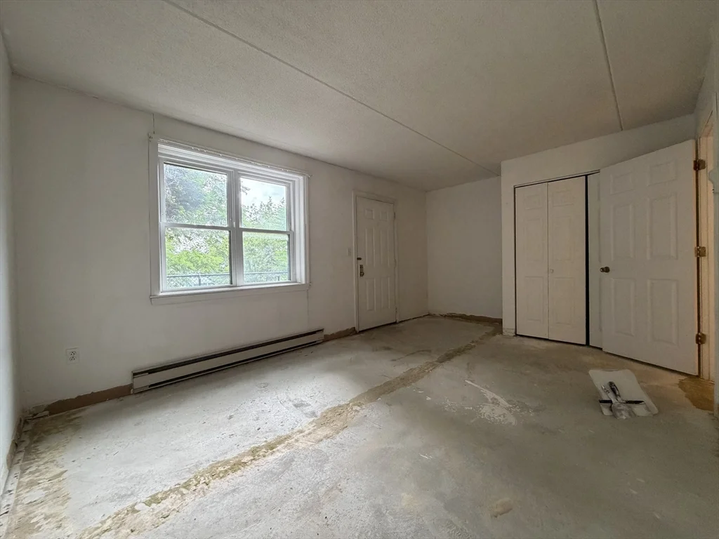 3 bed, 2 bath apartment for rent at 26 Ellingwood St Unit 26, Mission Hill — photo 11 of 28