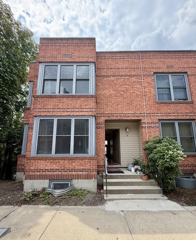 3 bed, 2 bath apartment for rent at 26 Ellingwood St Unit 26, Mission Hill — photo 1 of 28