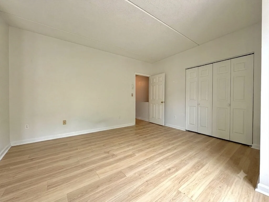 3 bed, 2 bath apartment for rent at 26 Ellingwood St Unit 26, Mission Hill — photo 12 of 28