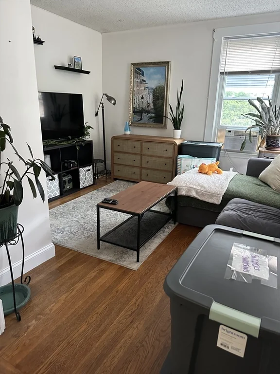 2 bed, 1 bath apartment for rent at 26 Emerson St Unit 1, Medford — photo 16 of 18