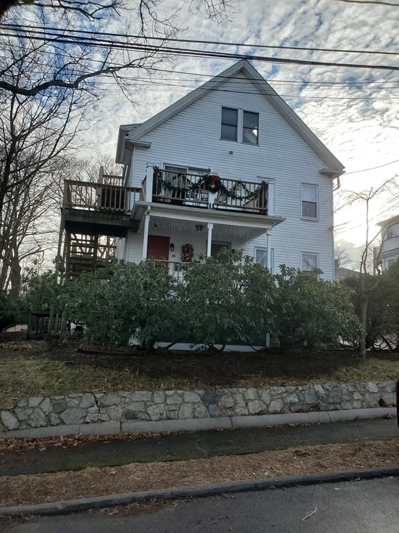 1 bed, 1 bath apartment for rent at 26 Fairview St Unit 3, Dedham