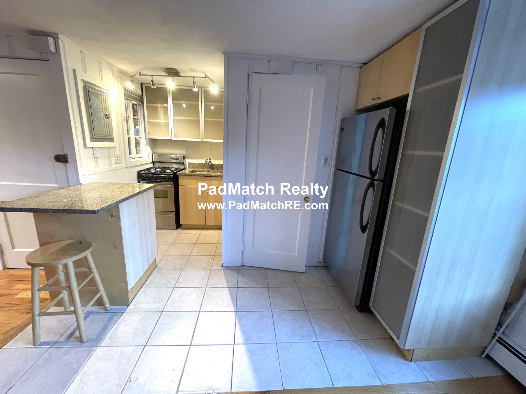 1 bed, 1 bath apartment for rent at 26 Fayette St Unit 3, Back Bay — photo 5 of 16