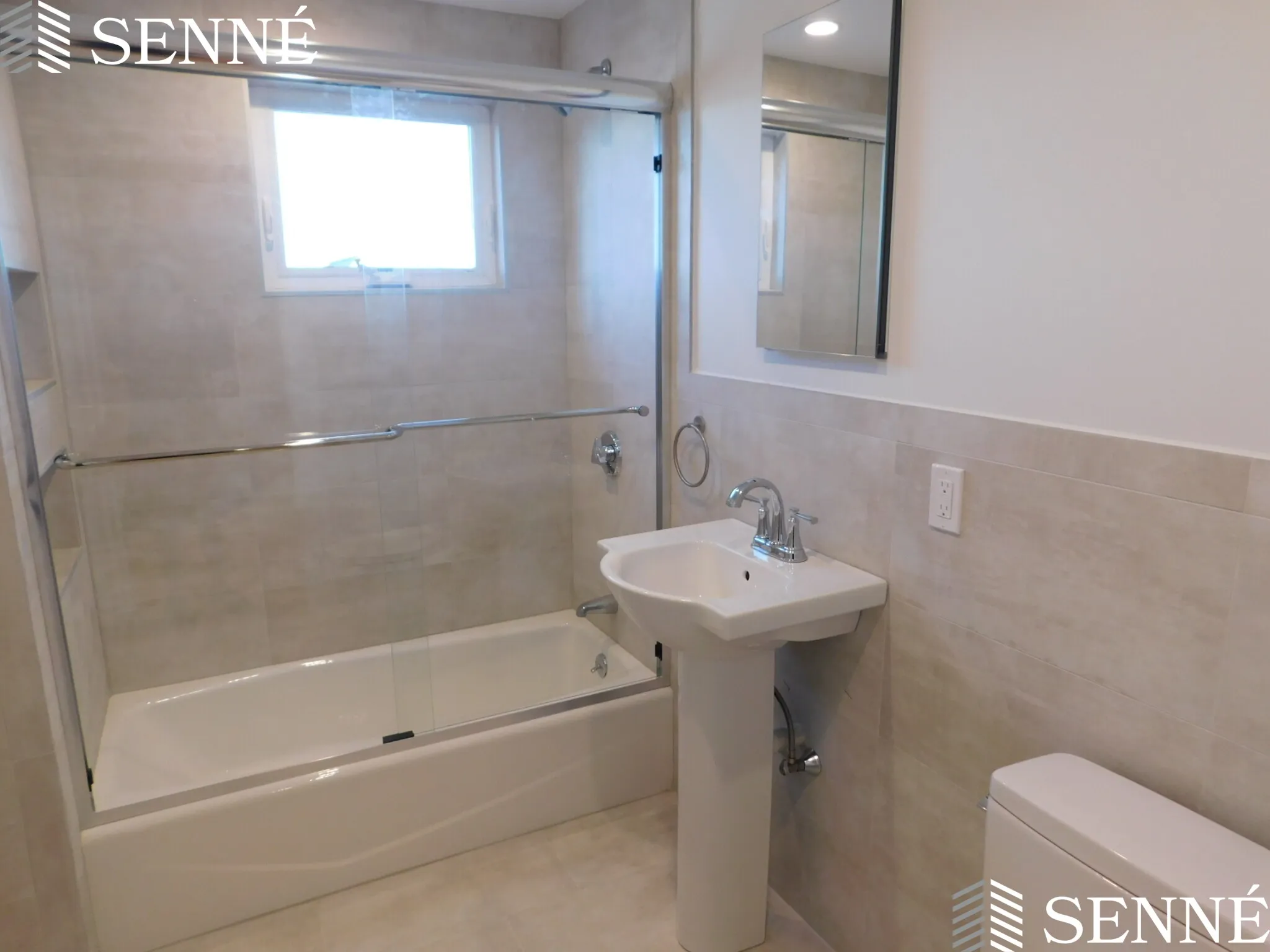 4 bed, 2 bath apartment for rent at 26 Fenwick St Unit 2, Magoun Square — photo 8 of 8