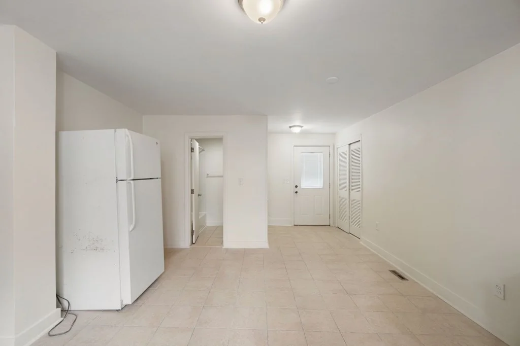 2 bed, 1 bath apartment for rent at 26 Fisher St Unit 1, North Attleboro — photo 8 of 25