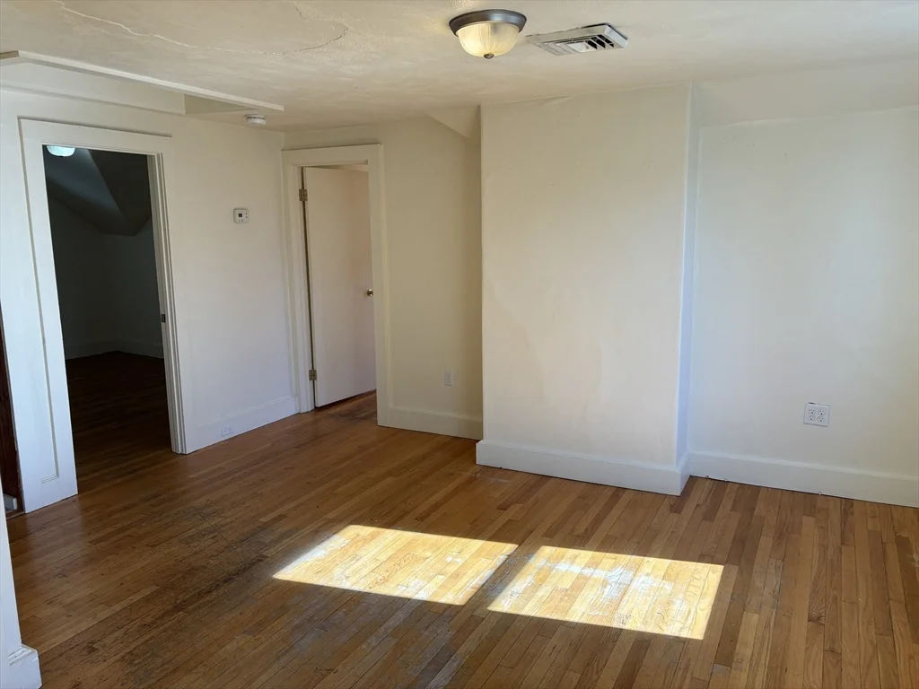2 bed, 1 bath apartment for rent at 26 Fisher St Unit B, North Attleboro — photo 8 of 13