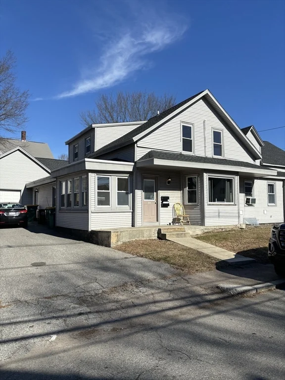 2 bed, 1 bath apartment for rent at 26 Fisher St Unit B, North Attleboro