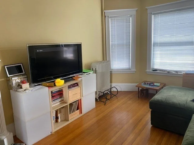 2 bed, 1 bath apartment for rent at 26 Forrest St Unit 2, Winthrop — photo 12 of 40