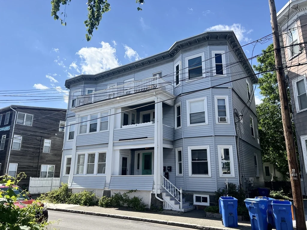 2 bed, 1 bath apartment for rent at 26 Forrest St Unit 2, Winthrop — photo 1 of 40