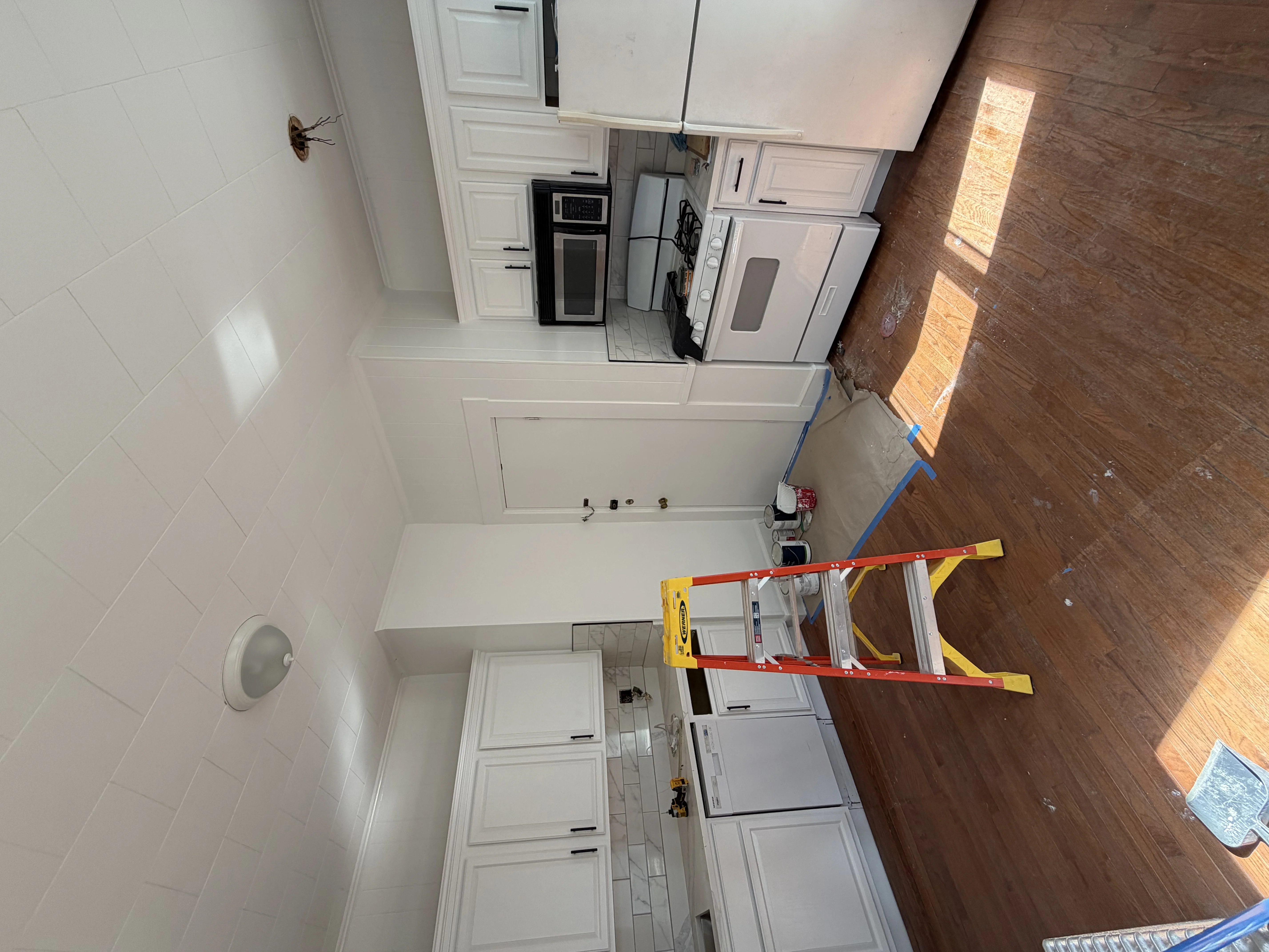 2 bed, 1 bath apartment for rent at 26 Foster, Brighton — photo 2 of 6