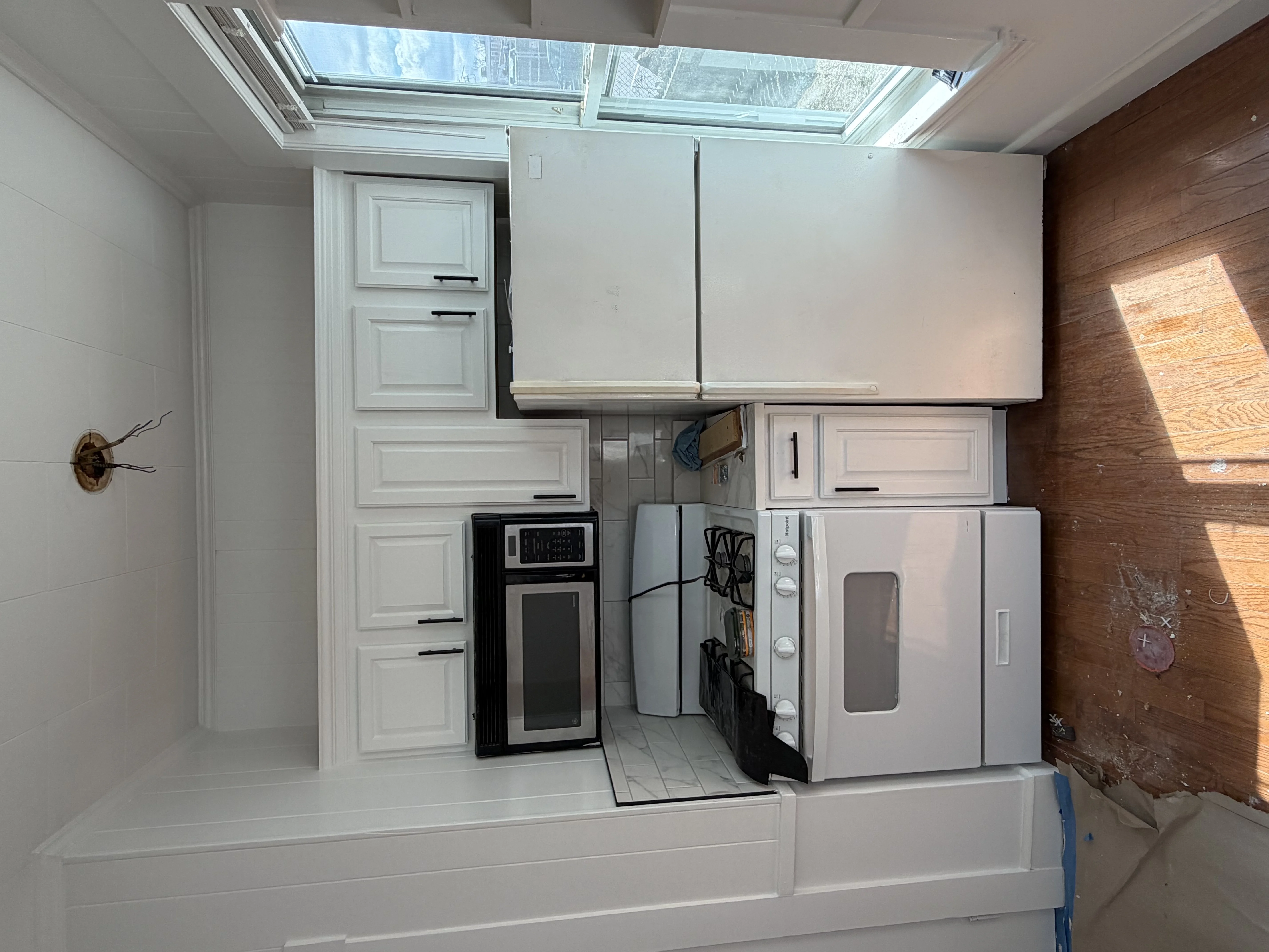2 bed, 1 bath apartment for rent at 26 Foster, Brighton — photo 3 of 6