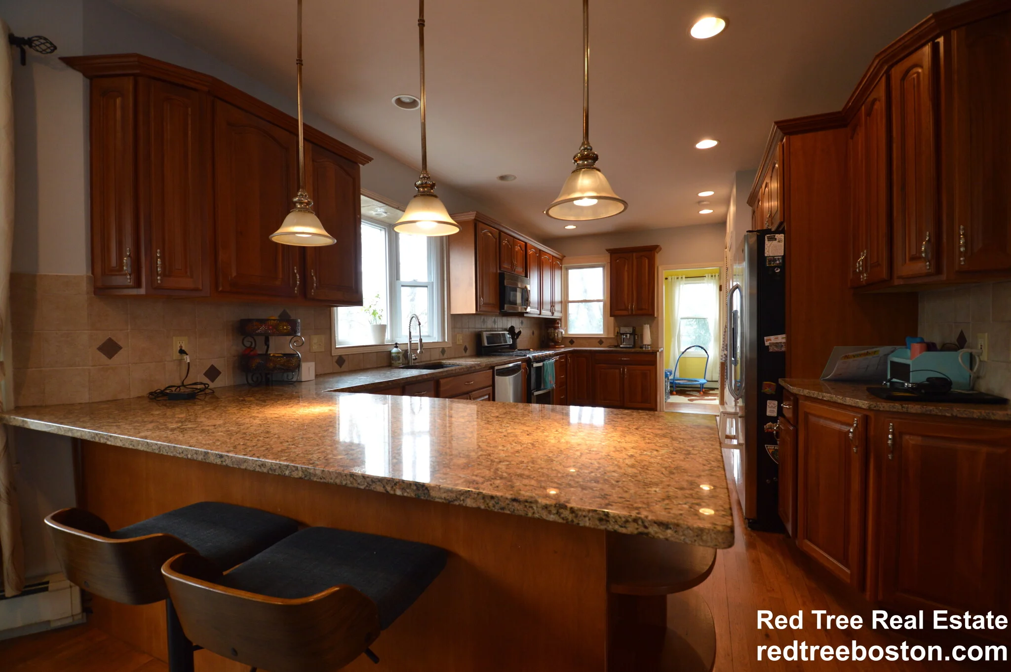 4 bed, 2 bath apartment for rent at 26 Garnet Rd Unit 2, West Roxbury — photo 22 of 39
