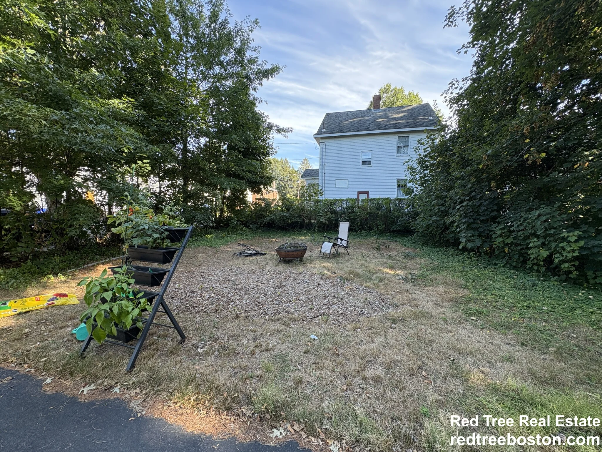 4 bed, 2 bath apartment for rent at 26 Garnet Rd Unit 2, West Roxbury — photo 18 of 39