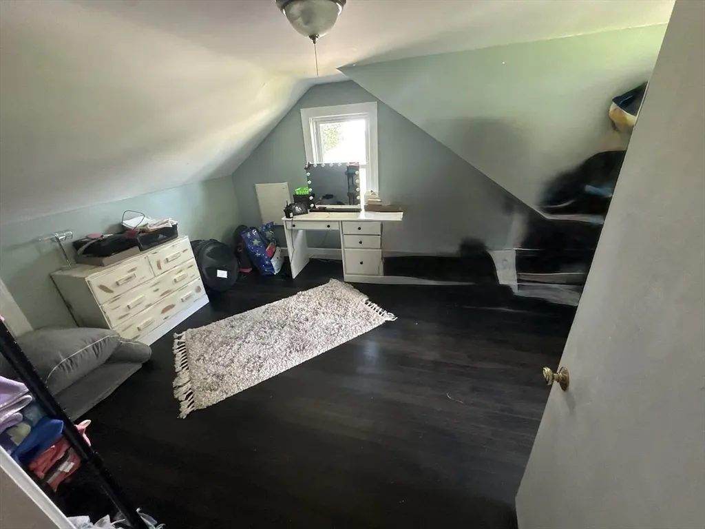 3 bed, 1 bath apartment for rent at 26 Glenwood Rd Unit 26, Rutland — photo 7 of 16