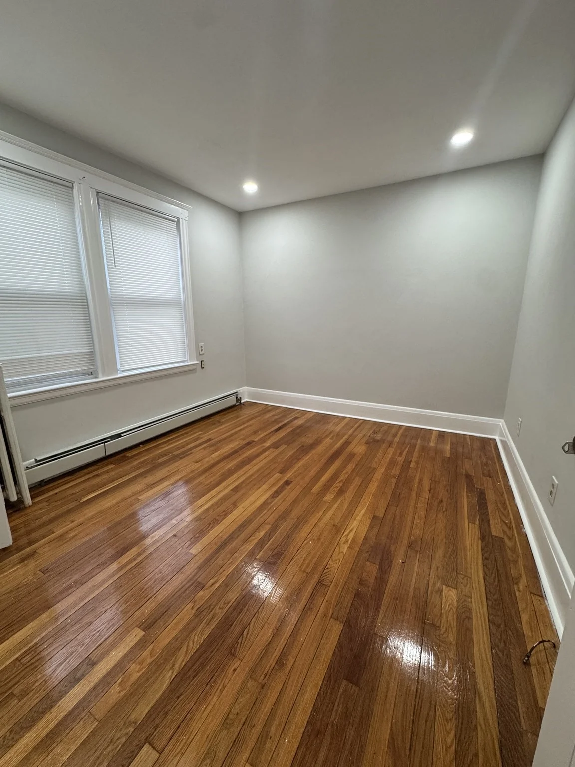 2 bed, 1 bath apartment for rent at 26 Hanover St Unit 1, Lynn — photo 5 of 5
