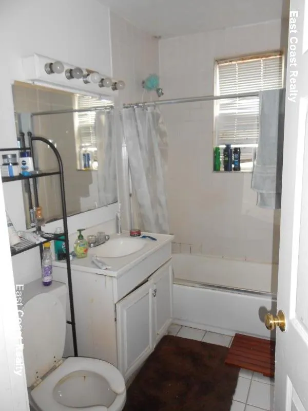 3 bed, 1 bath apartment for rent at 26 Haskell St Unit 2, Allston — photo 5 of 23