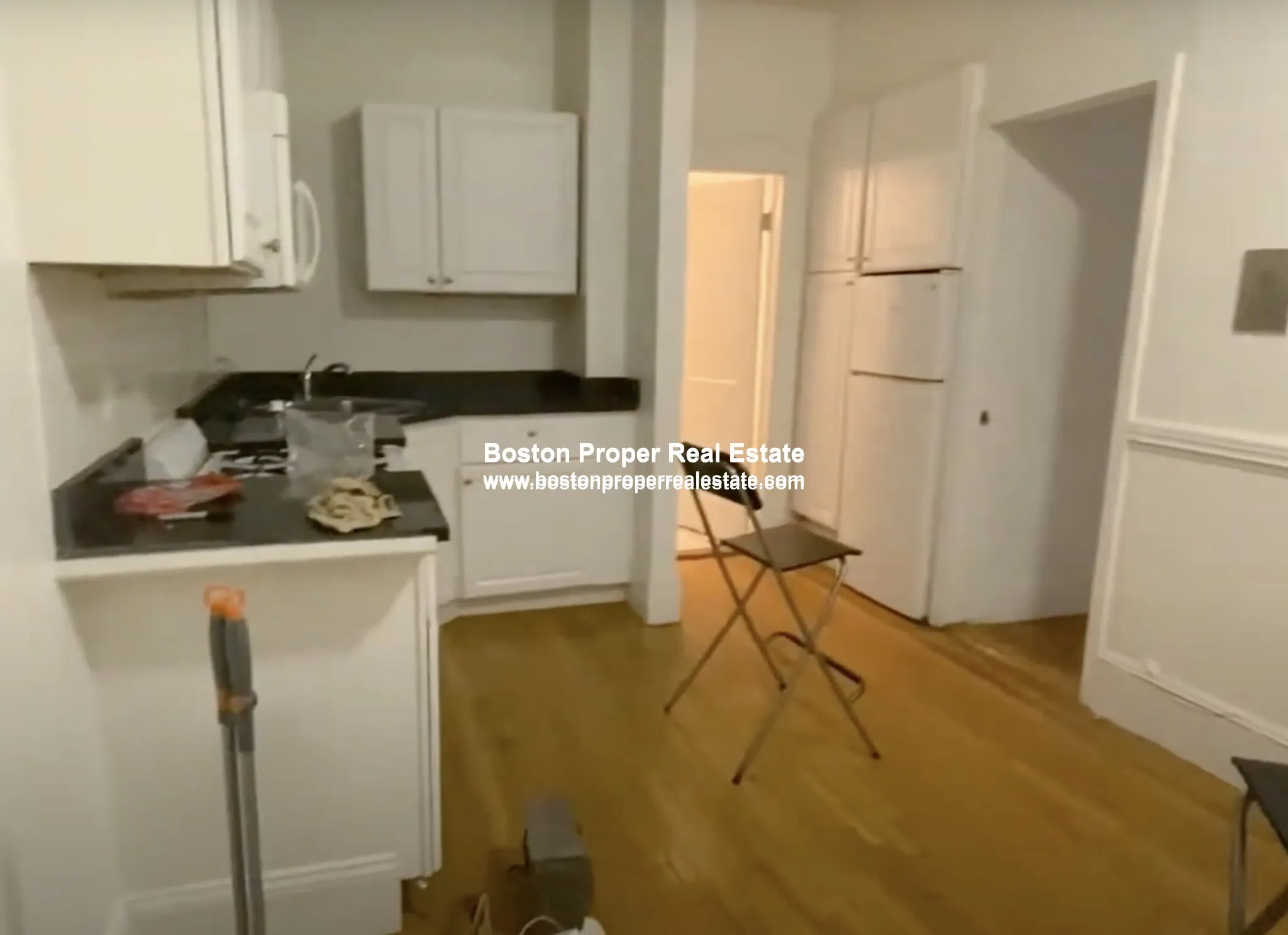 2 bed, 1 bath apartment for rent at 26 Hemenway St Unit 27, Fenway — photo 5 of 7