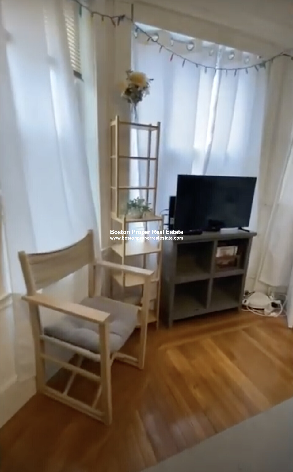 2 bed, 1 bath apartment for rent at 26 Hemenway St Unit 34, Fenway — photo 5 of 9
