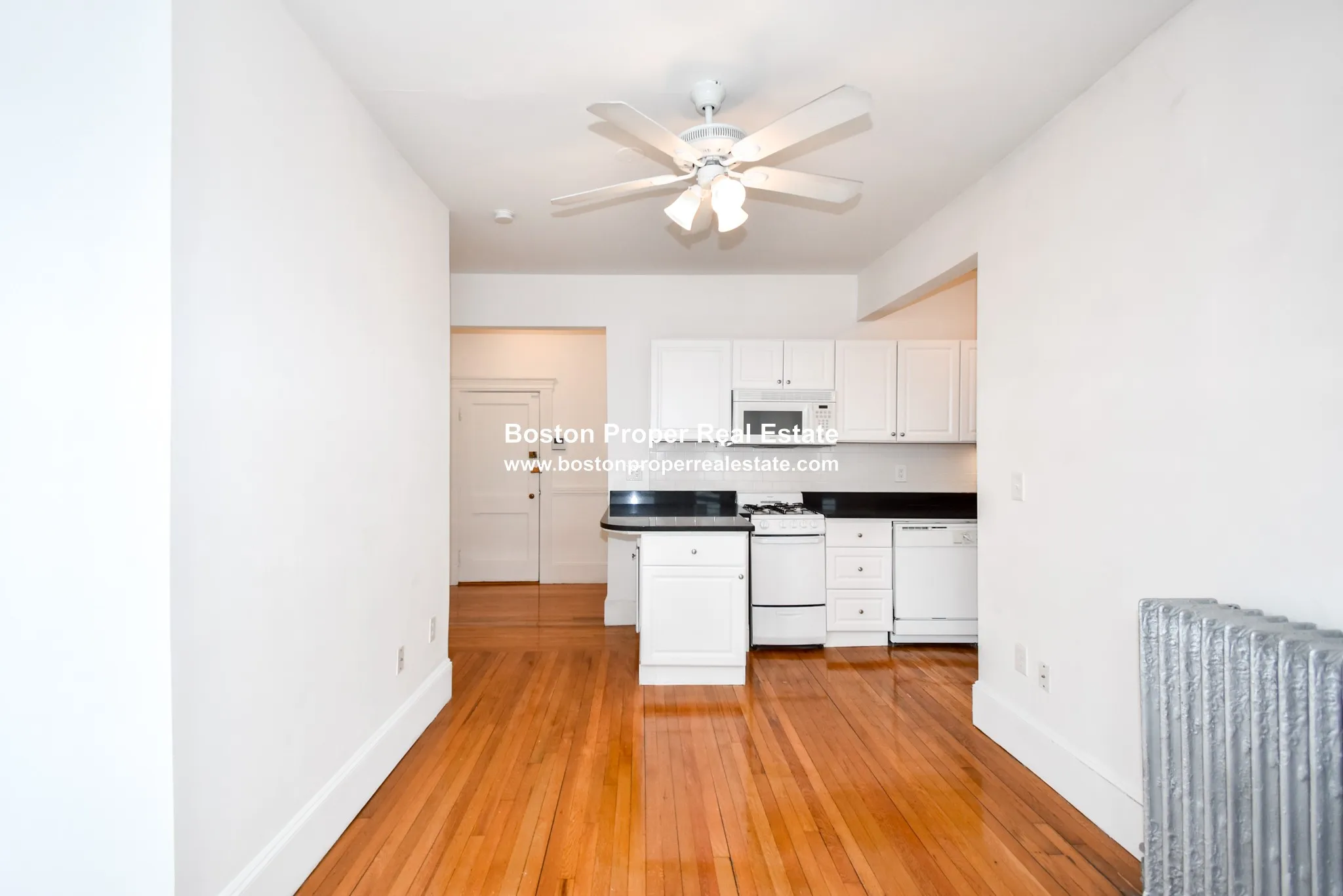 1 bed, 1 bath apartment for rent at 26 Hemenway St Unit 38, Fenway — photo 2 of 9