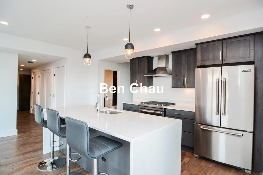3 bed, 2 bath apartment for rent at 26 Hichborn St Unit 17B, Brighton — photo 3 of 18