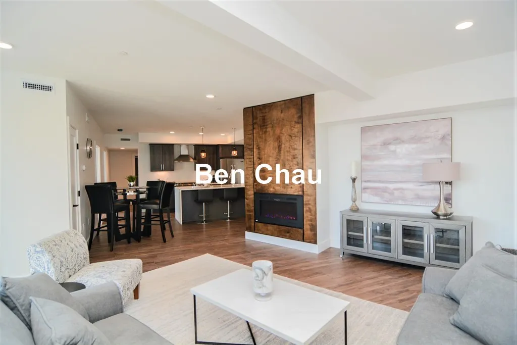 3 bed, 2 bath apartment for rent at 26 Hichborn St Unit 1B, Brighton — photo 1 of 19