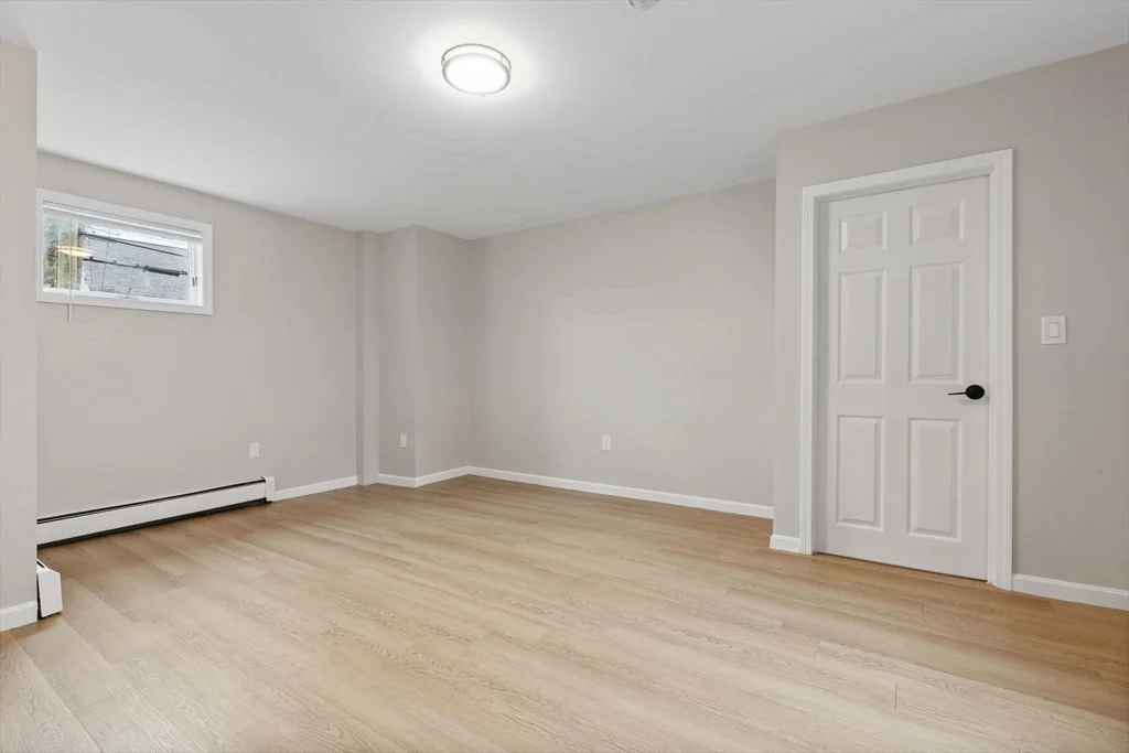 1 bed, 1 bath apartment for rent at 26 High St Unit 1R, Methuen — photo 15 of 26
