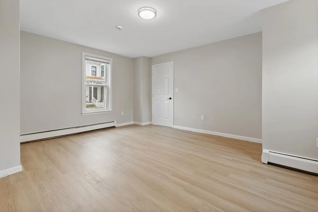 1 bed, 1 bath apartment for rent at 26 High St Unit 1R, Methuen — photo 18 of 26