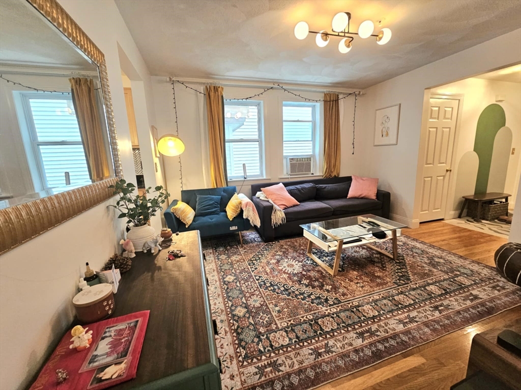 2 bed, 1 bath apartment for rent at 26 Holden St Unit 1, Malden — photo 5 of 26