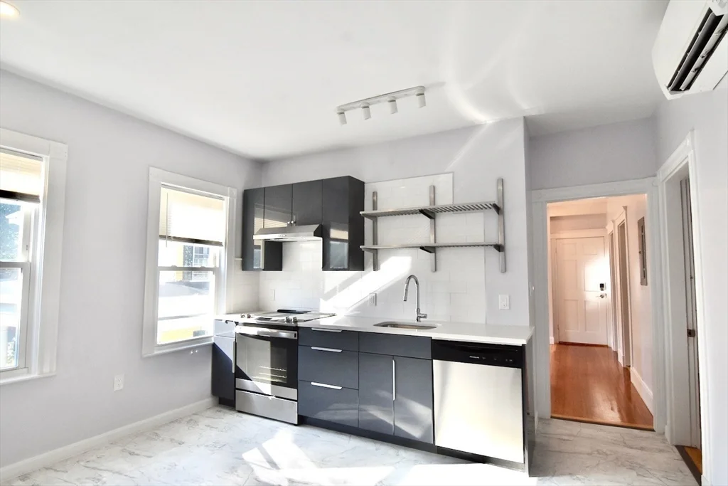 3 bed, 1 bath apartment for rent at 26 Howes St Unit 2, Boston — photo 1 of 23