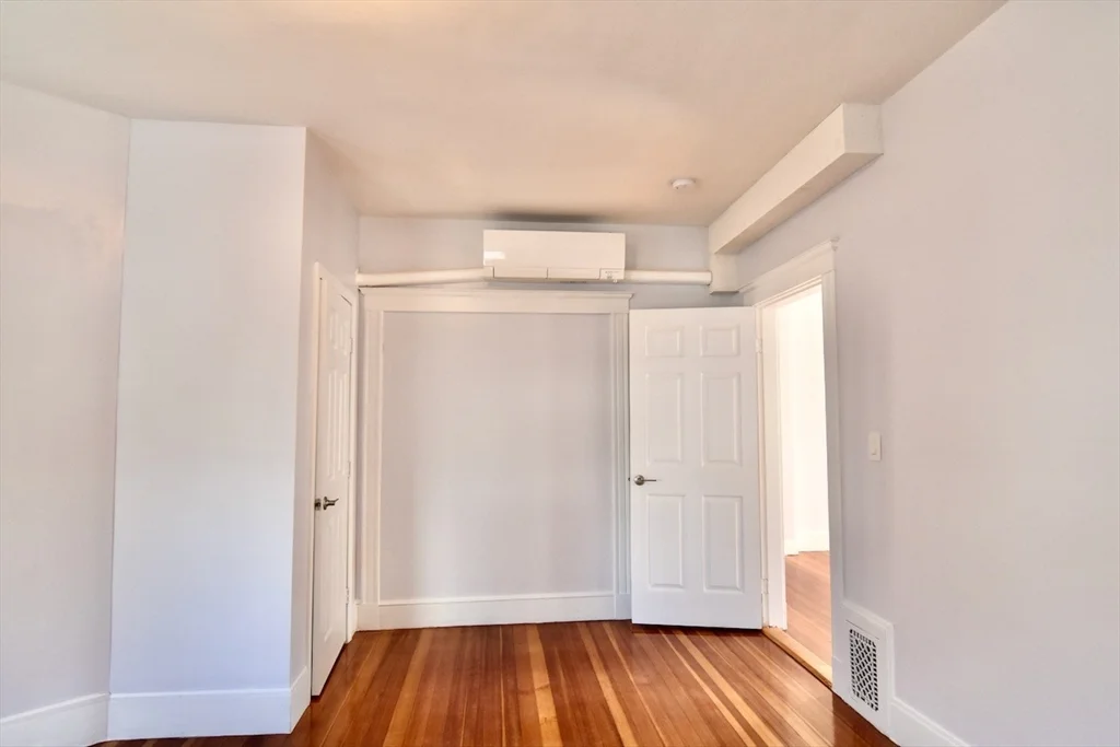 3 bed, 1 bath apartment for rent at 26 Howes St Unit 2, Boston — photo 8 of 23