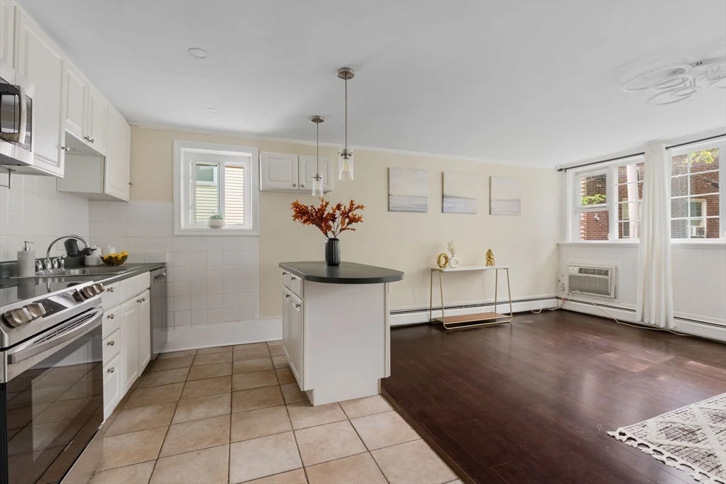 3 bed, 2 bath apartment for rent at 26 Inman St Unit 1D, Mid Cambridge — photo 2 of 18