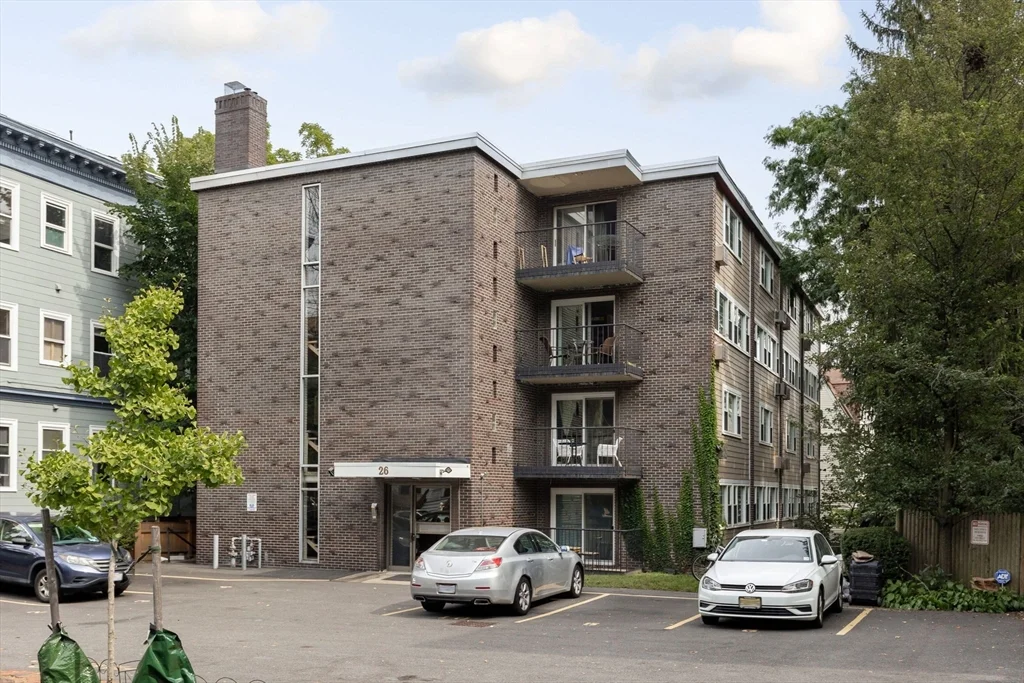 3 bed, 2 bath apartment for rent at 26 Inman St Unit 1D, Mid Cambridge — photo 17 of 18