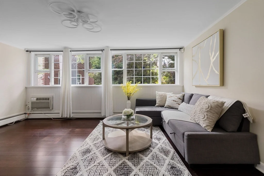 3 bed, 2 bath apartment for rent at 26 Inman St Unit 1D, Mid Cambridge — photo 3 of 18