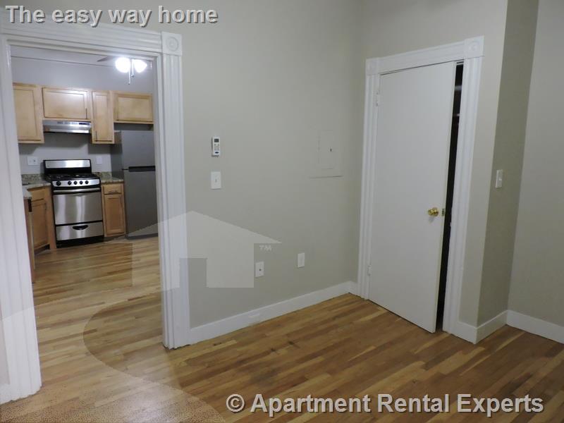 1 bed, 1 bath apartment for rent at 26 Jfk St Unit 3, Harvard Square — photo 4 of 6