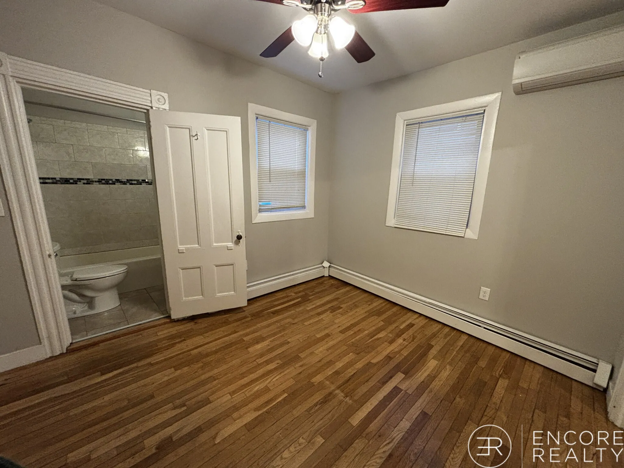1 bed, 1 bath apartment for rent at 26 Jfk St Unit 3, Riverside — photo 10 of 12