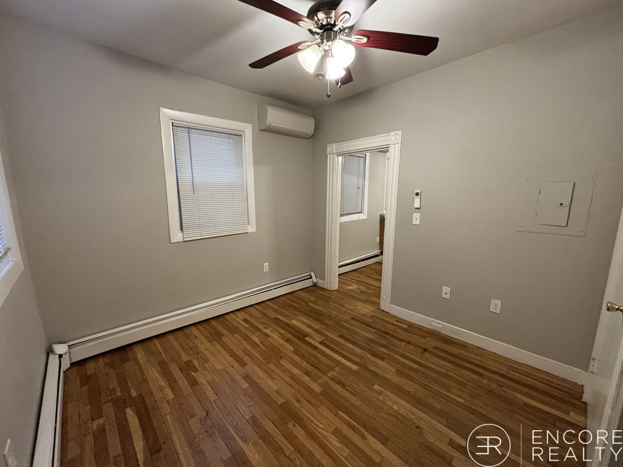 1 bed, 1 bath apartment for rent at 26 Jfk St Unit 3, Riverside — photo 7 of 12